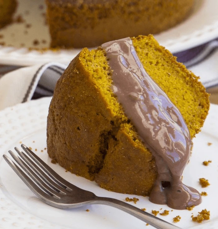 Bolo de Cenoura com Chocolate