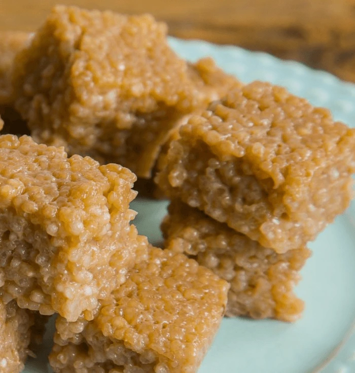 Dadinho de Tapioca com Doce de Leite